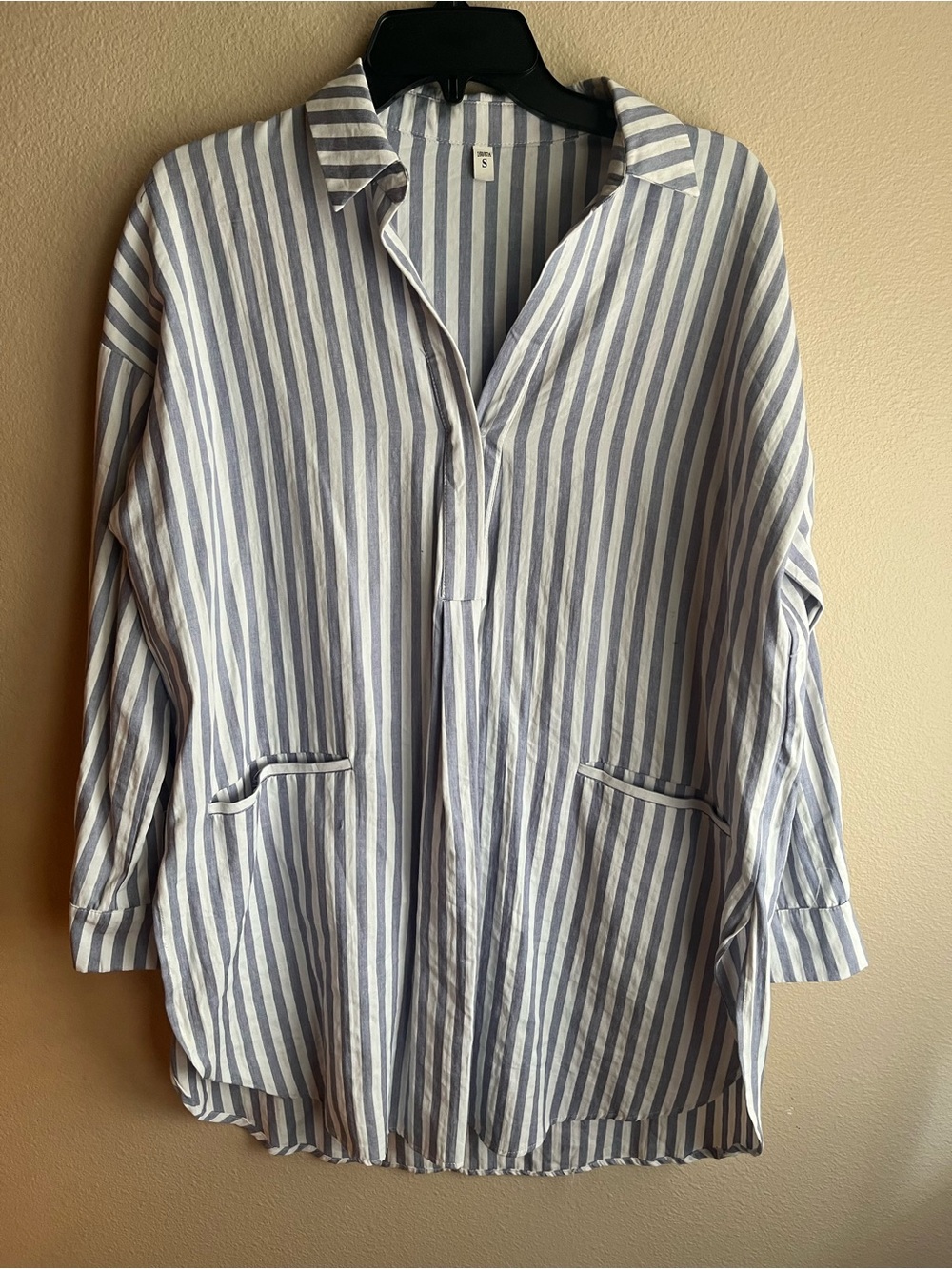 Light Blue & White Striped Men's Button-Front Shirt